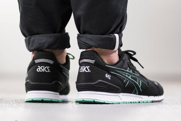 Asics Gel Trendy Classic Black Glow (3)