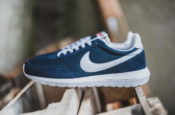 hacer clic fingir cómo utilizar Où acheter la Fragment x Nike Roshe Daybreak SP Obsidian ?