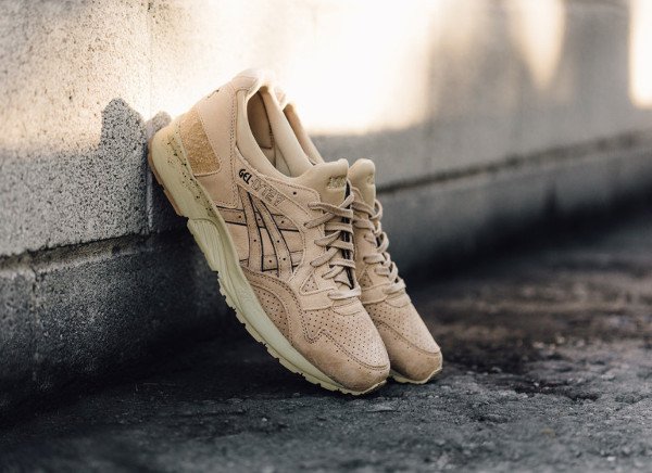 Monkey Time x Asics Gel Lyte 5 Sand layer (1)