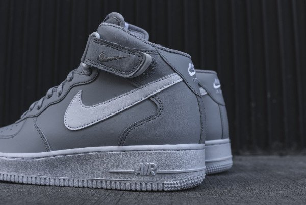 Nike Air Force 1 Mid 07 Leather cuir gris (1)