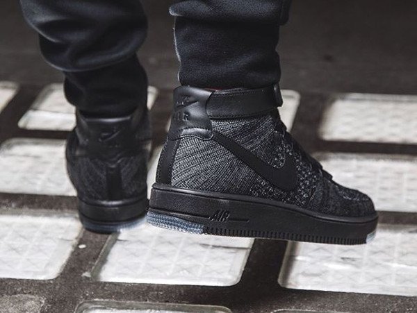 Nike Air Force 1 Ultra Flyknit Dark Grey pas cher (5)