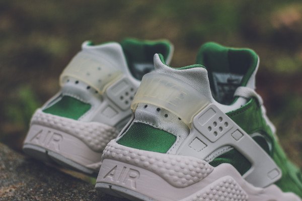 Nike Air Huarache Premium Treeline Light Bone Bamboo (7)