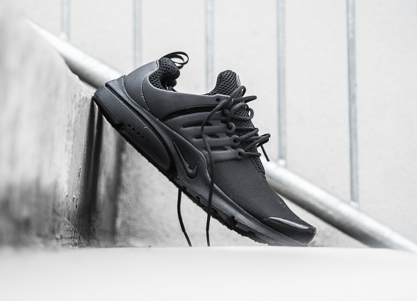 Nike Air Presto Noire Triple Black