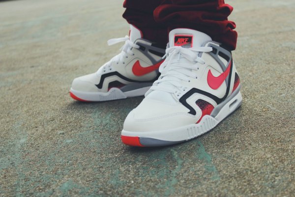 Nike Air Tech Challenge 2 Agassi Hot Lava 2016 pas cher (4)