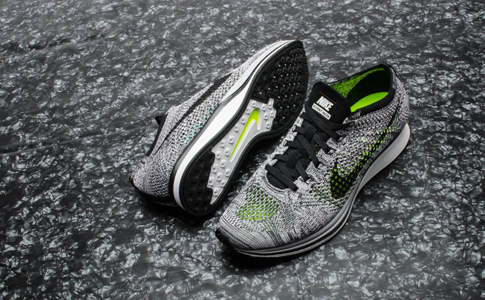 nike flyknit racer 1.0