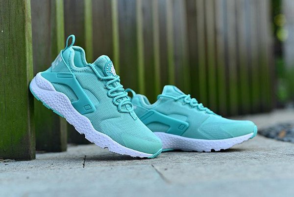 Nike Wmns Air Huarache Ultra Run Hyper Turquoise (femme) (1)