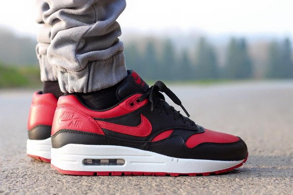 (2015) Nike Air Max 1 Valentine s Day - @mykeperso