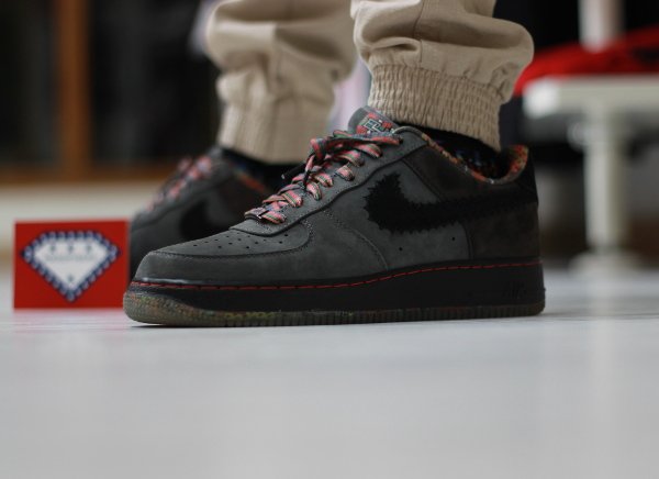 5 Nike Air Force 1 Low BHM - Drsouce