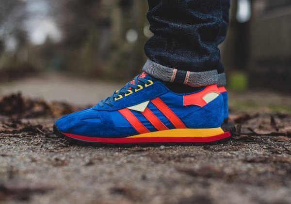 Adidas Racing 1 Prototype Blue Semi Solar Red pas cher (1)