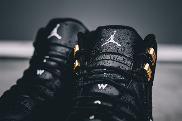 Air Jordan 12 Retro Black Metallic Gold (10)