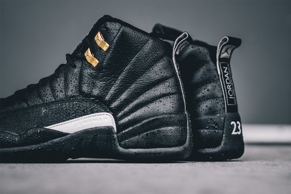 Air Jordan 12 Retro Black Metallic Gold (12)