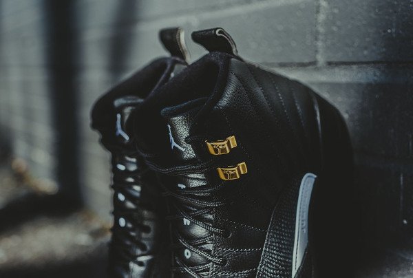 Air Jordan 12 Retro Black Metallic Gold (7)