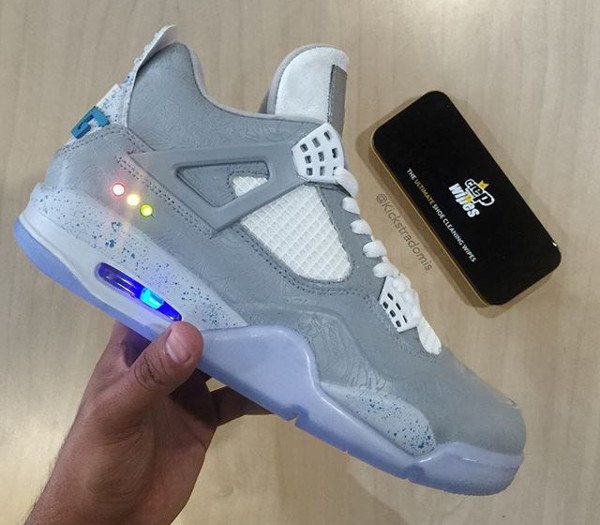 Air Jordan 4 Air Mag 2 (4)