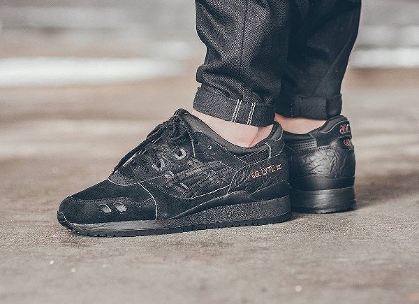 Asics Gel Lyte 3 Black Valentine s Day 2016 pas cher (1)