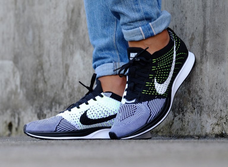 nike flyknit racer orca volt