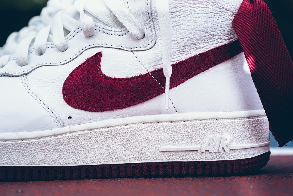 Nike Air Force 1 Hi Retro QS Summit White Team Red (4)