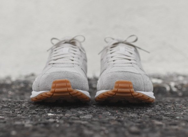 Nike Air Pegasus New Racer PRM Phantom White Gum (7)