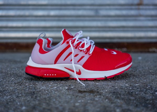 Nike Air Preso rouge (1)