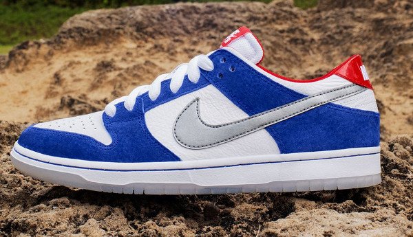 Nike Dunk Low Low Pro SB IE QS Deep Royal Blue (2)