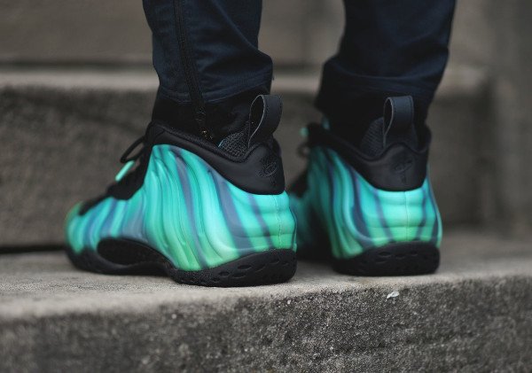 Nike Foamposite One Northern Lights pas cher (4)
