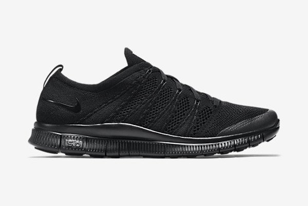 Nike Free Flyknit NSW noire pour homme (2)