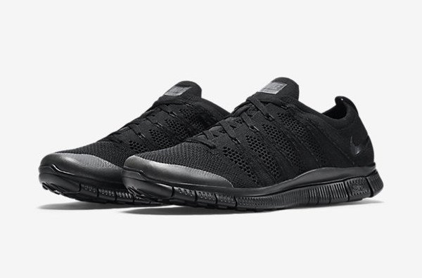 Nike Free Flyknit NSW noire pour homme (5)