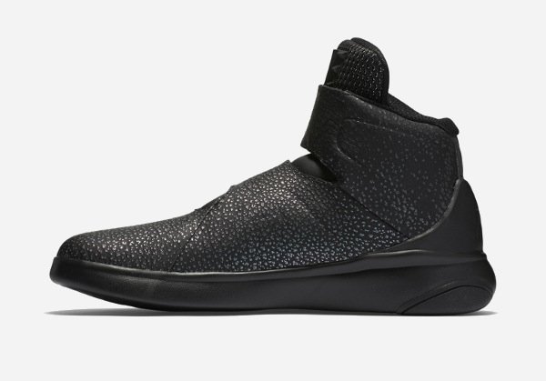 Nike Marxman PRM QS Triple Black (1)