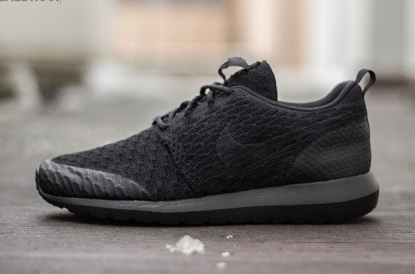 Nike Roshe NM Flyknit SE noir homme et femme (3)