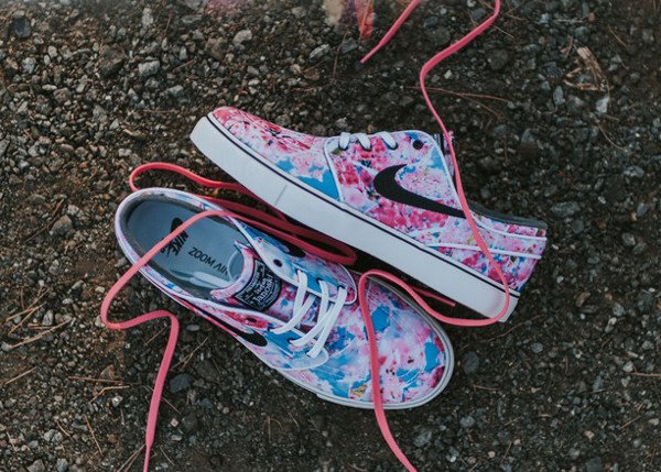 Nike SB Janoski Canvas Cherry Blossom Dynamic Pink pas cher (1)