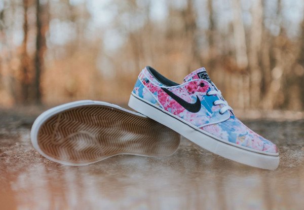 Nike SB Janoski Canvas Cherry Blossom Dynamic Pink pas cher (3)