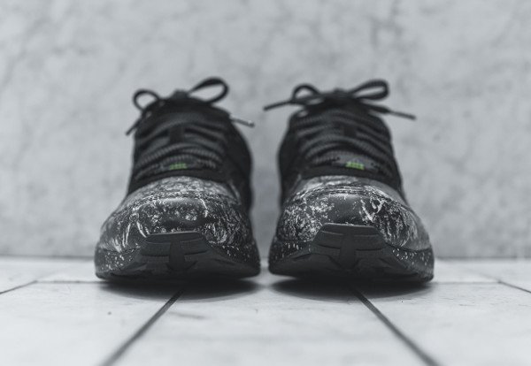 Puma R698 Black Shadow Marble Roxx (4)