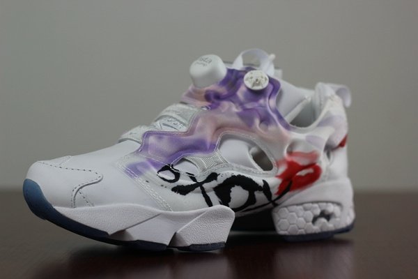 Reebok Insta Pump Fury T Celebrate Valentine Day s (2-1)