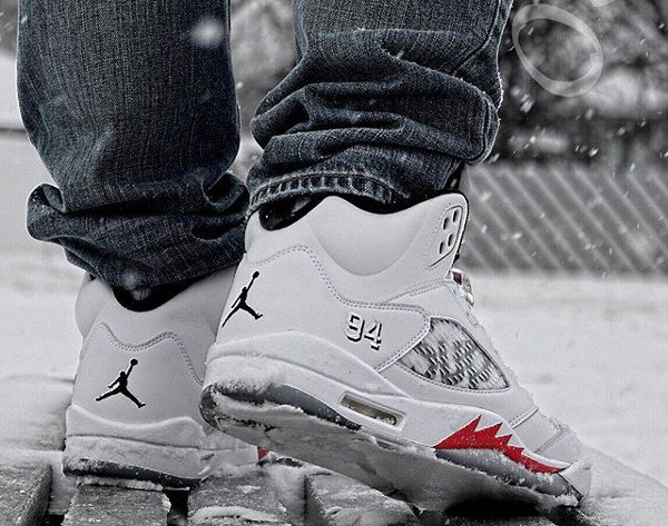 Supreme x Air Jordan 5 White - @leorkdsm