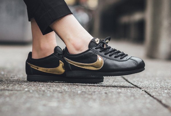 nike cortez noir femme pas cher