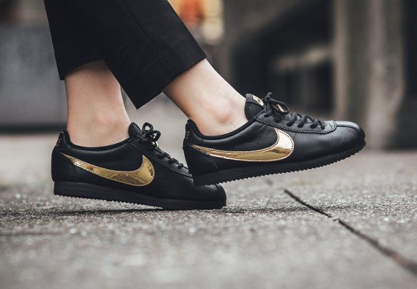 acheter Nike Cortez QS Black Gold Swoosh pas cher (2)