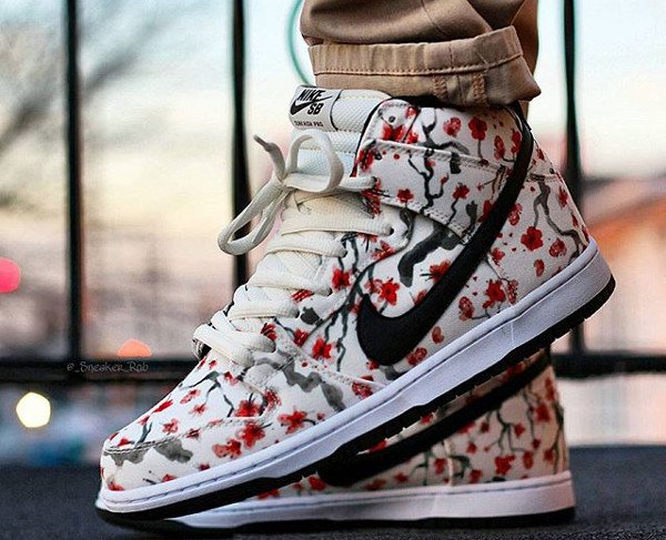 sb dunk high cherry blossom