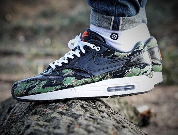 2013 Nike Air Max 1 x Atmos Tiger Camo - @tupscnvlt (1)