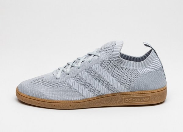 Adidas Very Spezila Primeknit