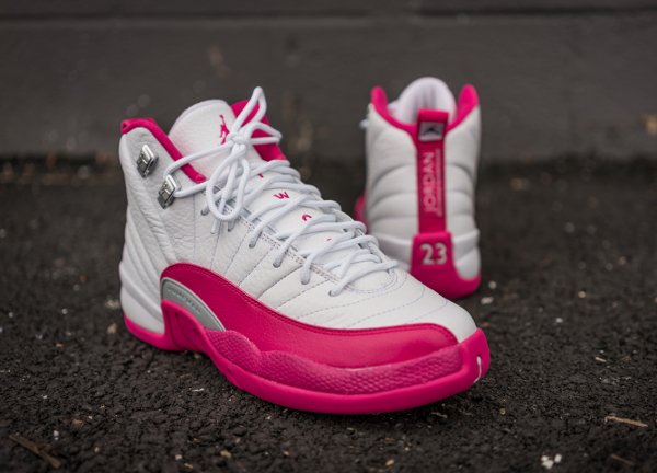 Air Jordan 12 Retro Vivid Pink (7)