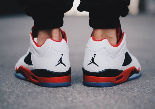 Air Jordan 5 Basse Fire Red pas cher (4)