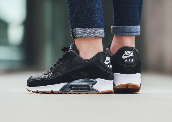 Basket Nike Air Max 90 PRM Black Safari Gum (5)