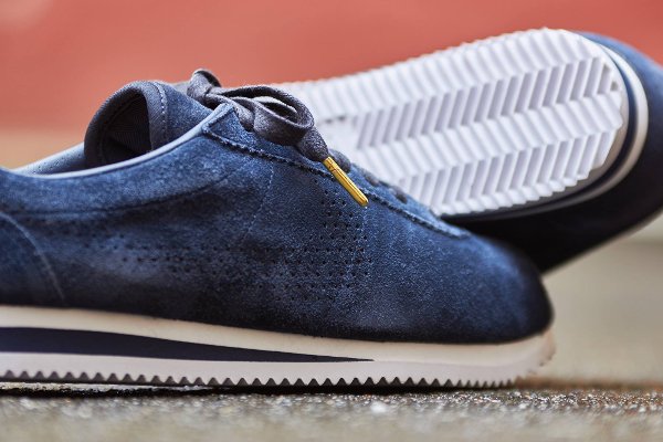 Chaussure Nike Cortez Lux Premium Dark Obsidian homme (5)