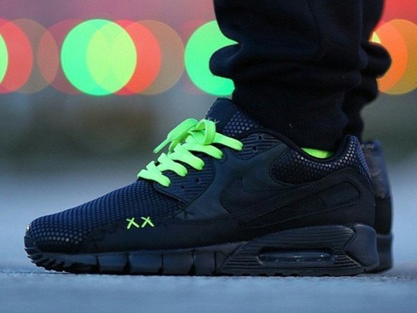 Kaws x Nike Air Max 90 Current - @flightskoolshouts