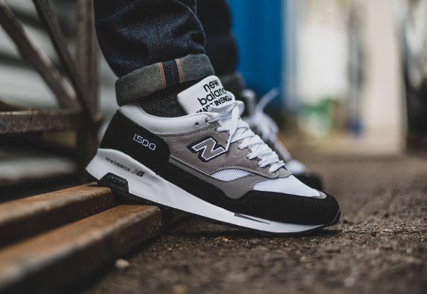 New Balance M 1500 KG Black Grey White pas cher (Made in England) (2)