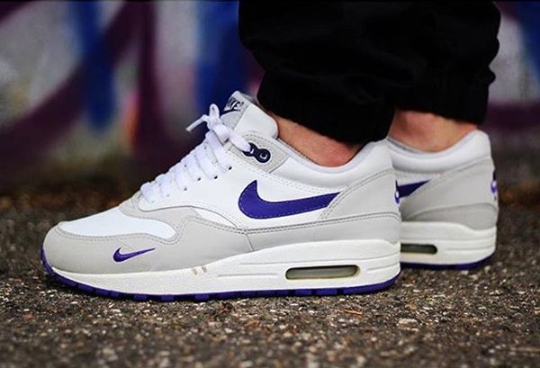 Nike Air Max 1 Grape - @kicksssssss (mini swoosh)