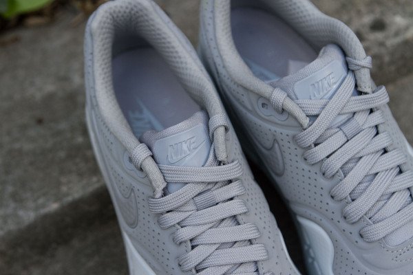 Nike Air Max 1 Ultra Moire Wolf Grey Pure Platinum (3)