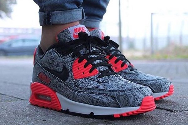 Nike Air Max 90 Infrared Paisley - @tijnwitteveen