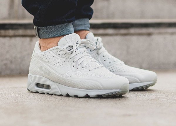 Nike Air Max 90 Ultra Moire Triple Pure Platinum pas cher (1)