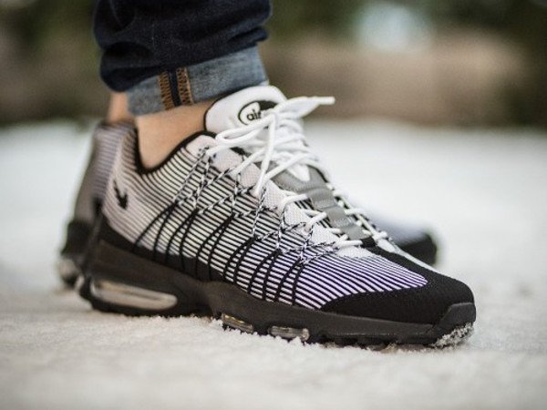 air max jacquard