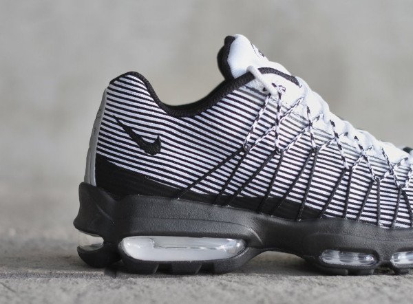 Nike Air Max 95 Ultra Jacquard White Black Metallic Silver (3)